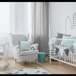 Açık renkli bebek odası takımları