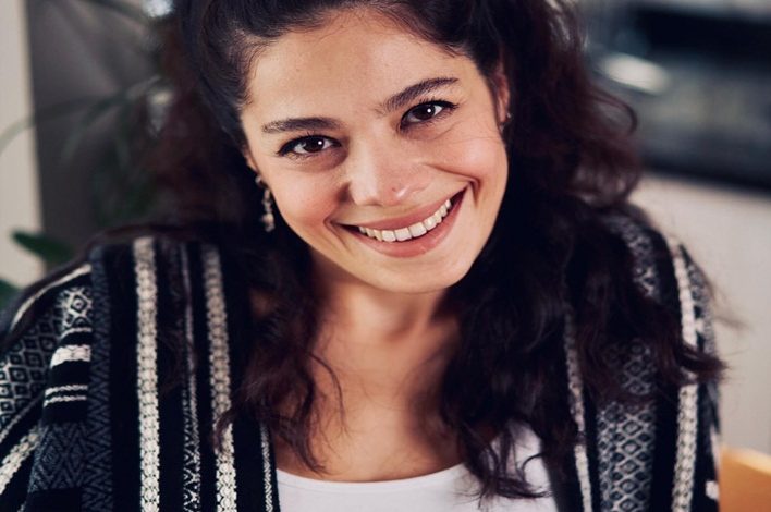 cansu-dagdelen