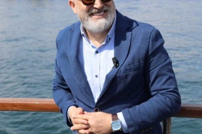 halil-necipoglu