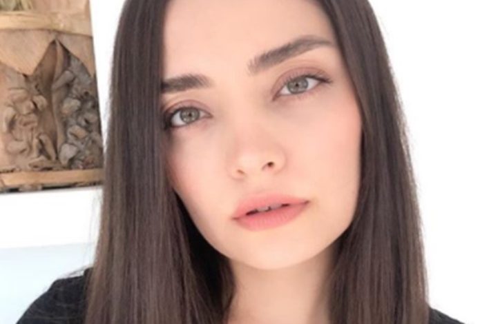 zeynep-tugce-bayat